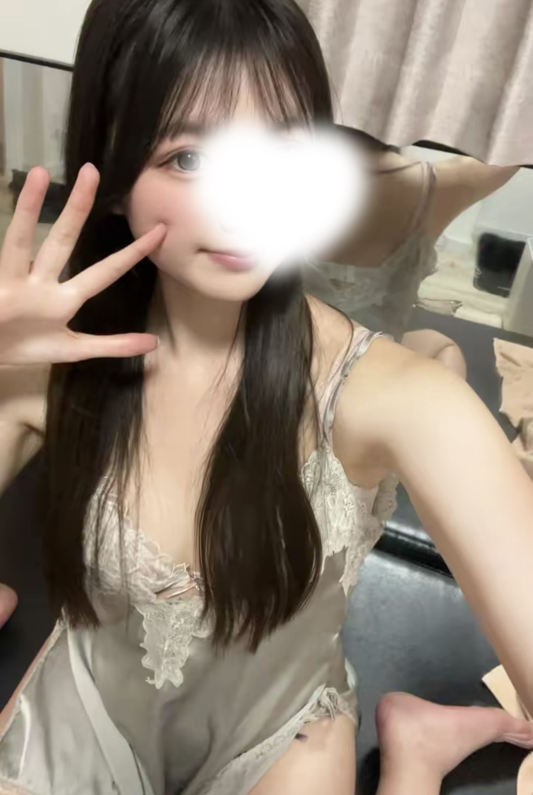 セラピスト 西野うみ
